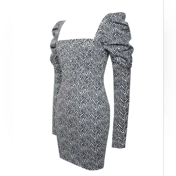 🖤Petra Herringbone Puff Long Sleeve Dress🤍 - Picture 13 of 16